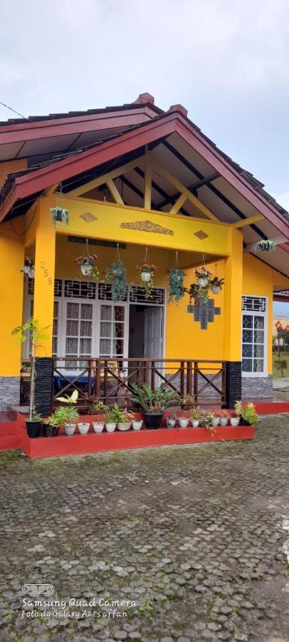 Villa Puspa 259 By Surganya Villa Puncak Exterior foto